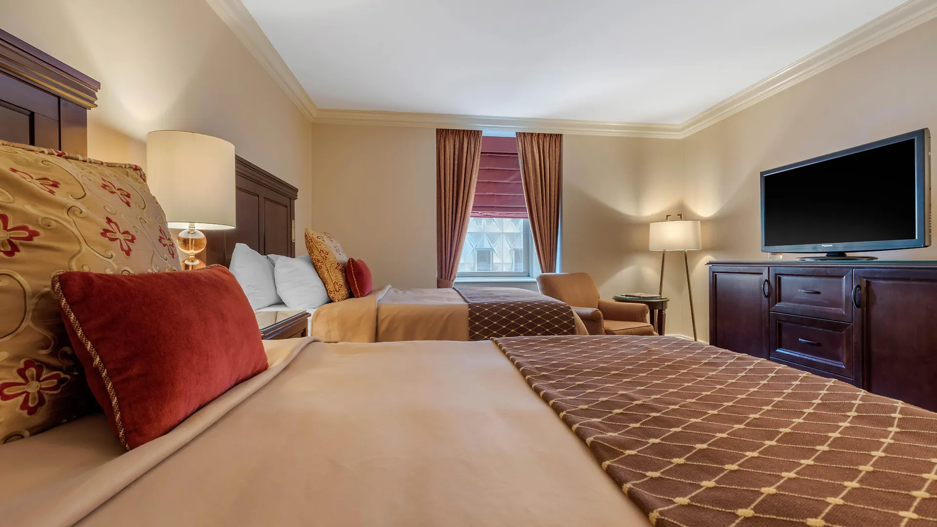 ****  Omni William Penn Hotel Pittsburgh United States